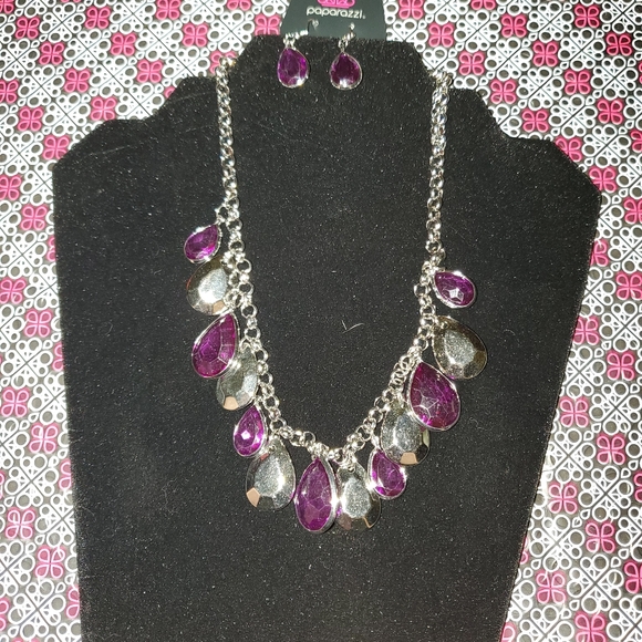 Paparazzi - Picture 9 of 11